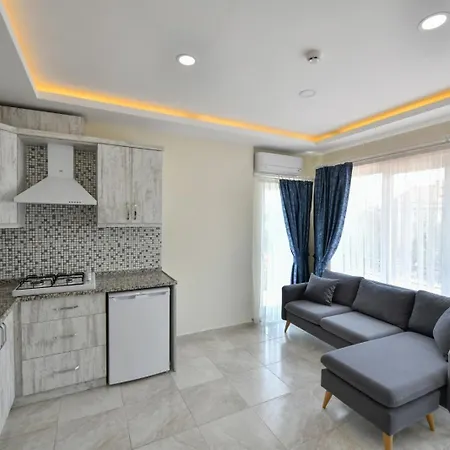 Lamira Apart Holiday&Guest House Fethiye Exterior photo