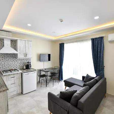 Lamira Apart Holiday&Guest House Fethiye Exterior photo