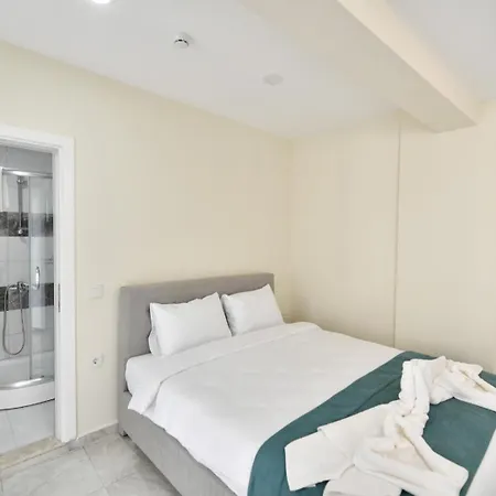 Lamira Apart Holiday&Guest House Fethiye Exterior photo