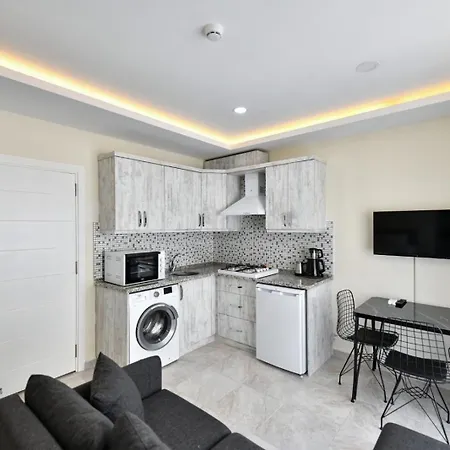 Lamira Apart Holiday&Guest House Fethiye Exterior photo