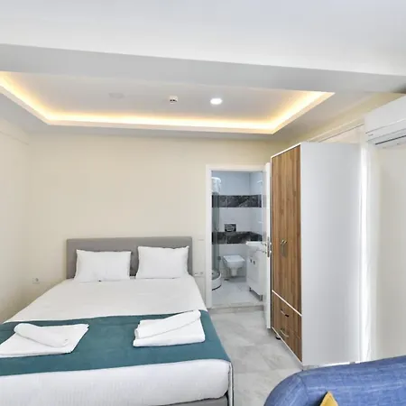 Lamira Apart Holiday&Guest House Fethiye Exterior photo