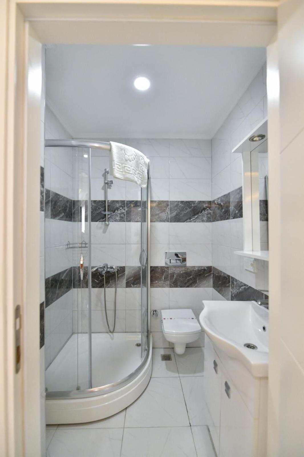 Lamira Holiday&guest House Apartament